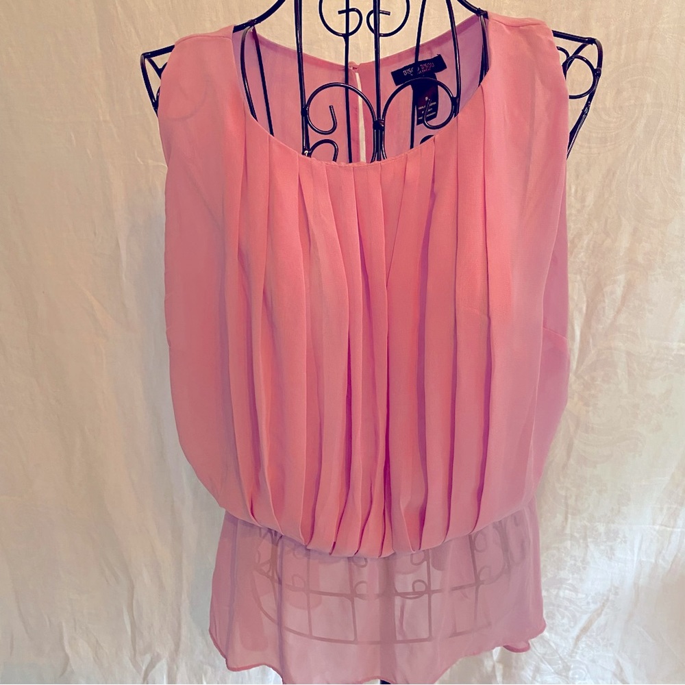 Bisou Bisou chiffon lillac sleeveless blouse size small - Picture 2 of 7